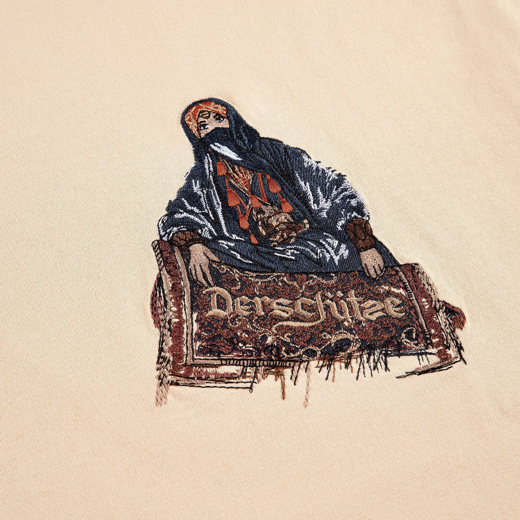 "yasmin v3" T Shirt beige 01